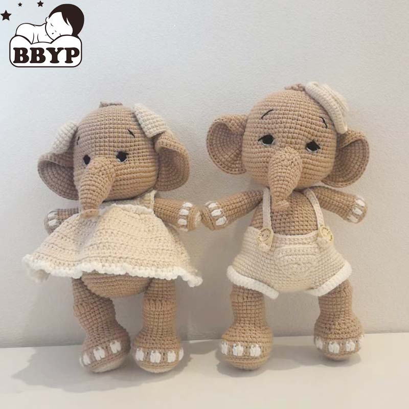 Home Textiles Today - Elefante all'uncinetto fatto a mano, amigurumi,