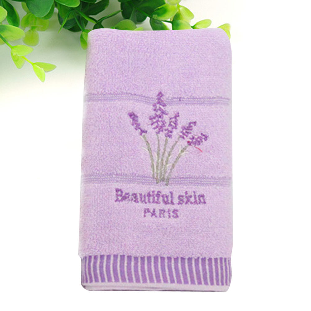 Home Textiles Pakistan - Asciugamano da bagno in cotone ricamato